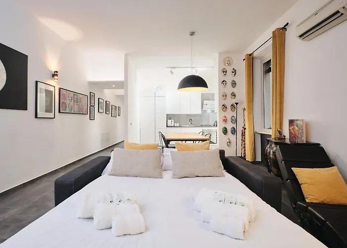 Elegante A Pochi Passi Dal Centro Apartment *